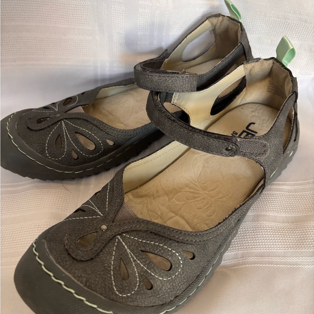 JBU Mary Jane size 7.5